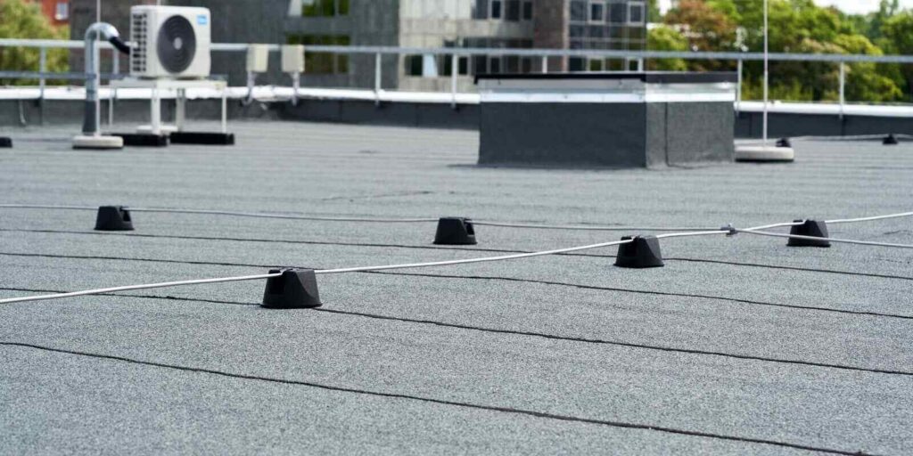 Delaware roof protective covering with bitumen membrane for waterproofing